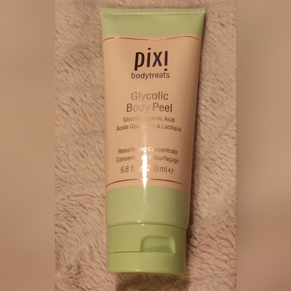 NWT! Pixi Body Treats Glycolic Body Peel 6.8oz